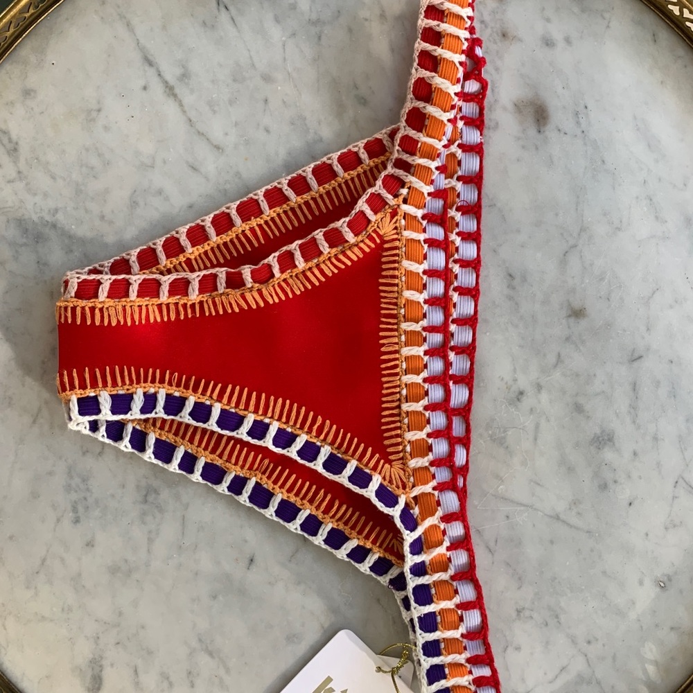 Super cute brand new kinni bathing suit bottoms!